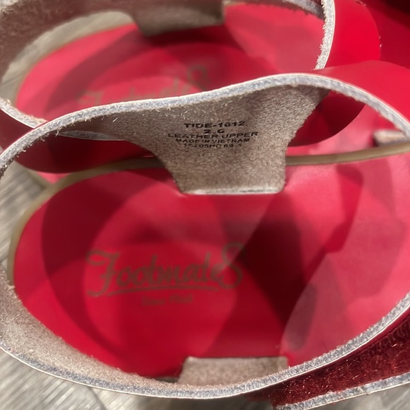 Footmates Tide Red Leather Sandals Sz 2 - Picture 7 of 11